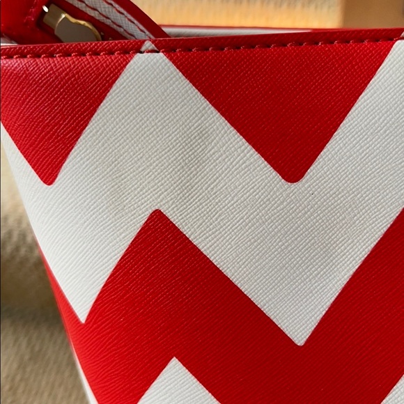 Kate Spade Chevron Tote - Picture 6 of 13